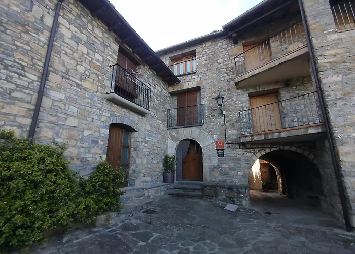 Casa Cosculluela